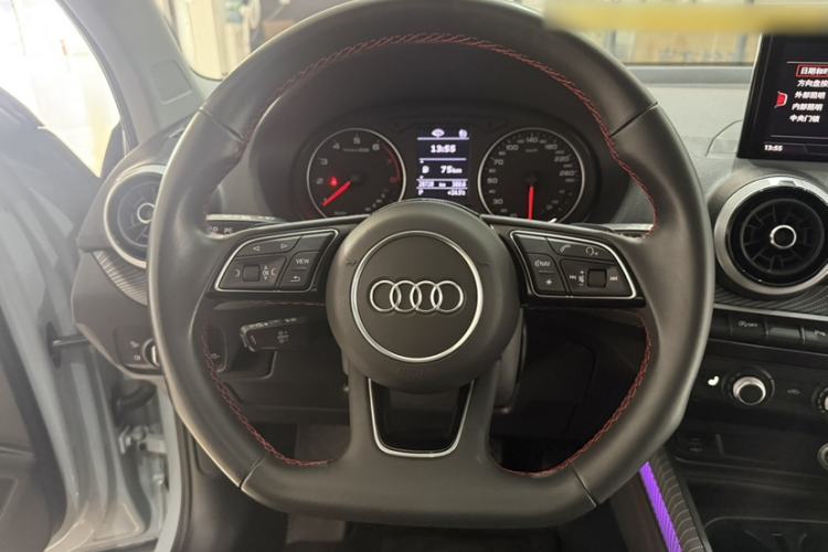 Used Audi Q2L 2022 35 TFSI Progressive Dynamic Edition Interior 2