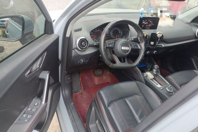Used Audi Q2L 2022 35 TFSI Progressive Dynamic Edition Interior 3