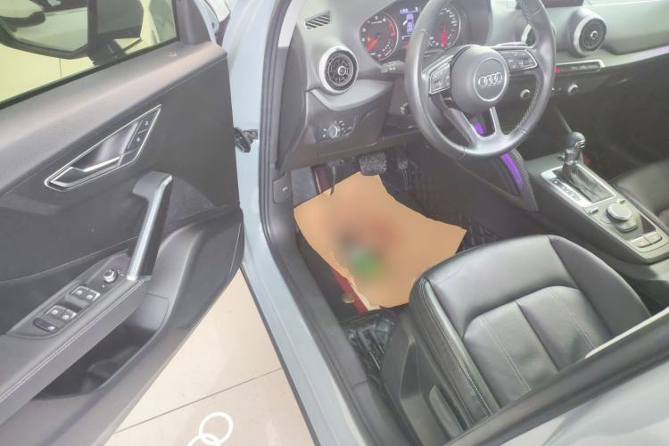 Used Audi Q2L 2022 35 TFSI Advanced Style Edition Interior 3