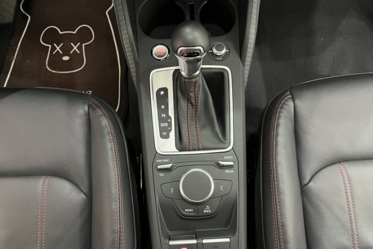Used Audi Q2L 2022 35 TFSI Progressive Dynamic Edition Interior 4