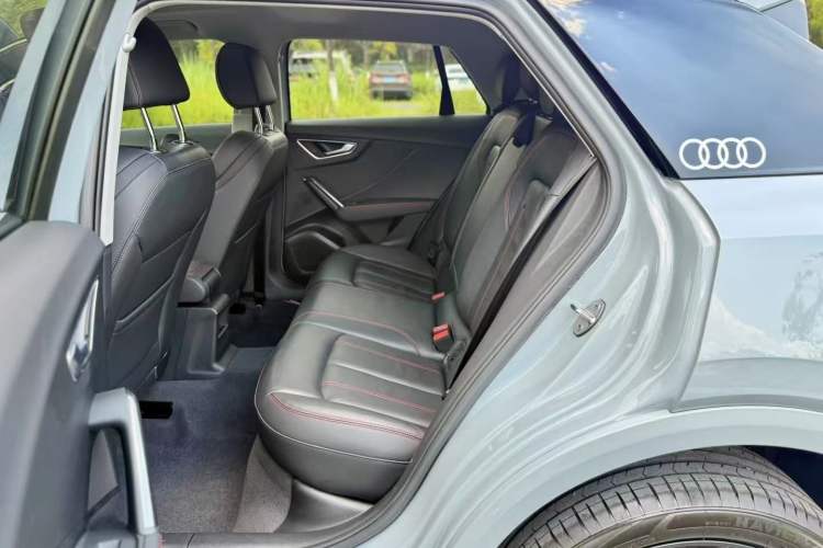 Used Audi Q2L 2022 35 TFSI Progressive Dynamic Edition Interior 4