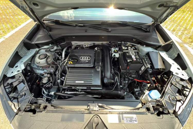Used Audi Q2L 2022 35 TFSI Progressive Dynamic Edition Interior 9
