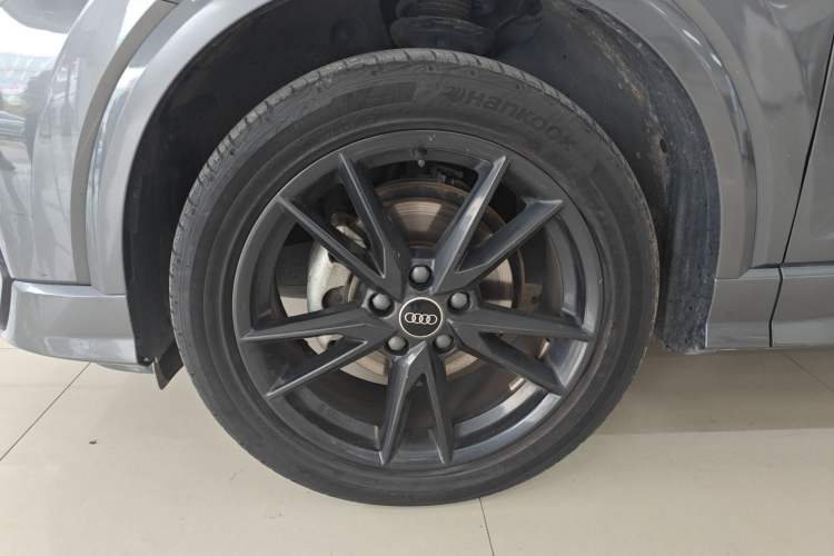 Used Audi Q2L 2022 35 TFSI Progressive Dynamic Edition Left Front Wheel Hub