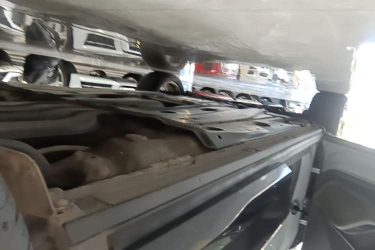 Used Audi Q2L 2022 35 TFSI Fashionable and Elegant Model Left Side Sill