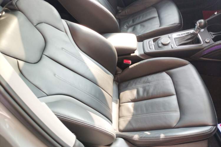 Used Audi Q2L 2022 35 TFSI Fashion Dynamic Model Right Front Seat