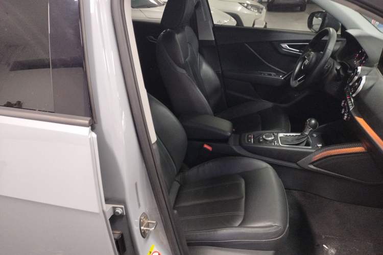 Used Audi Q2L 2022 35 TFSI Fashionable and Elegant Model Right Front Seat