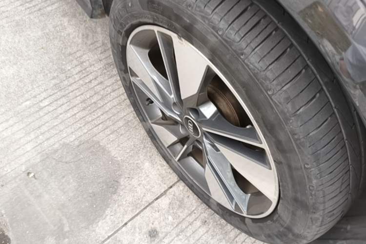 Used Audi Q2L 2022 35 TFSI Fashionable and Elegant Model Right Front Wheel Hub