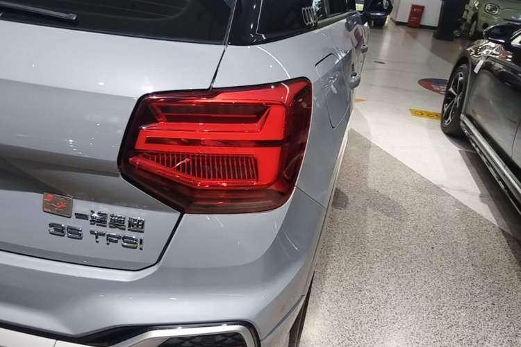 Used Audi Q2L 2022 35 TFSI Progressive Dynamic Edition Right Rear Taillight