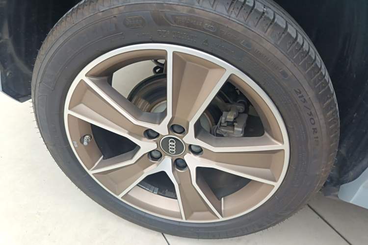 Used Audi Q2L 2022 35 TFSI Fashion Dynamic Model Right Rear Wheel Hub