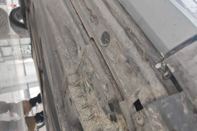 Used Audi Q2L 2022 35 TFSI Progressive Dynamic Edition Right Side Sill