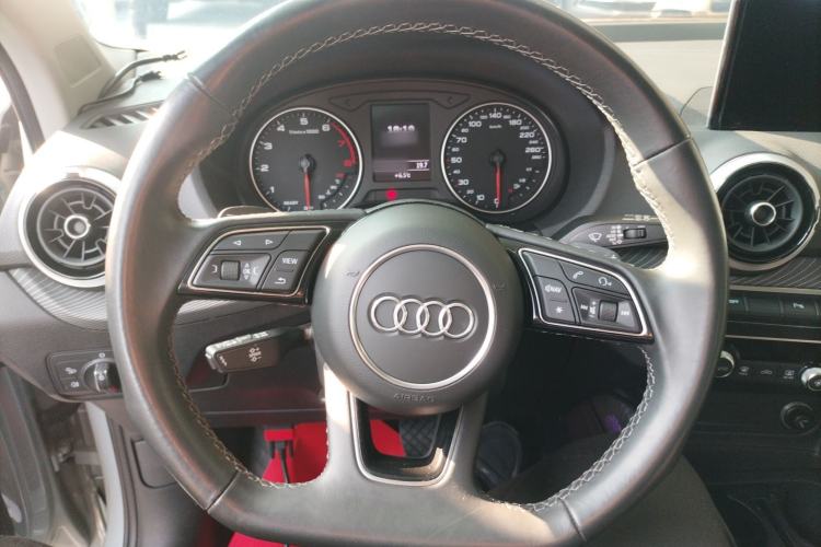 Used Audi Q2L 2022 35 TFSI Fashion Dynamic Model Steering Wheel
