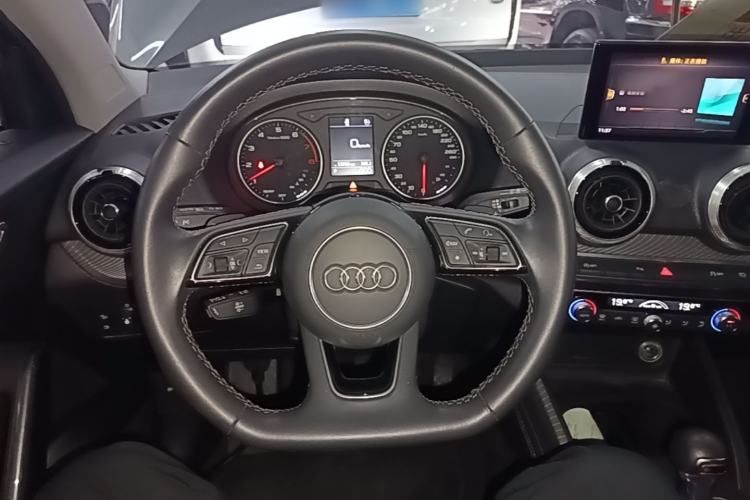 Used Audi Q2L 2022 35 TFSI Fashion Dynamic Model Steering Wheel