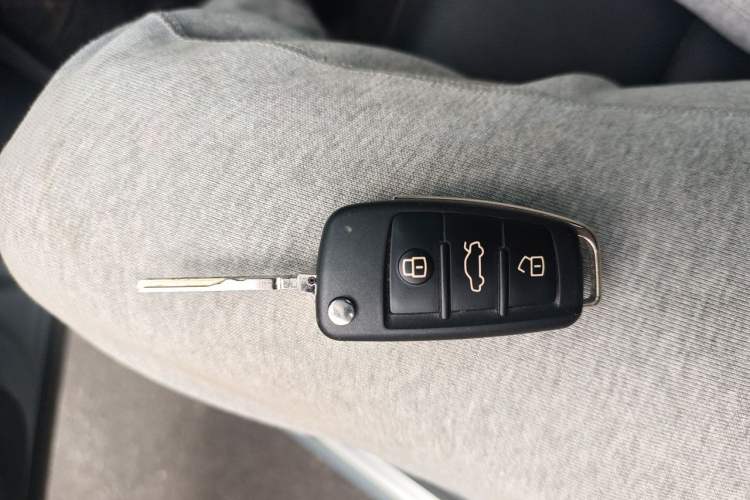 Used Audi Q2L 2022 35 TFSI Fashion Dynamic Model Vehicle Key