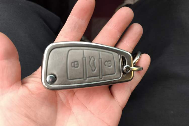 Used Audi Q2L 2022 35 TFSI Advanced Style Edition Vehicle Key