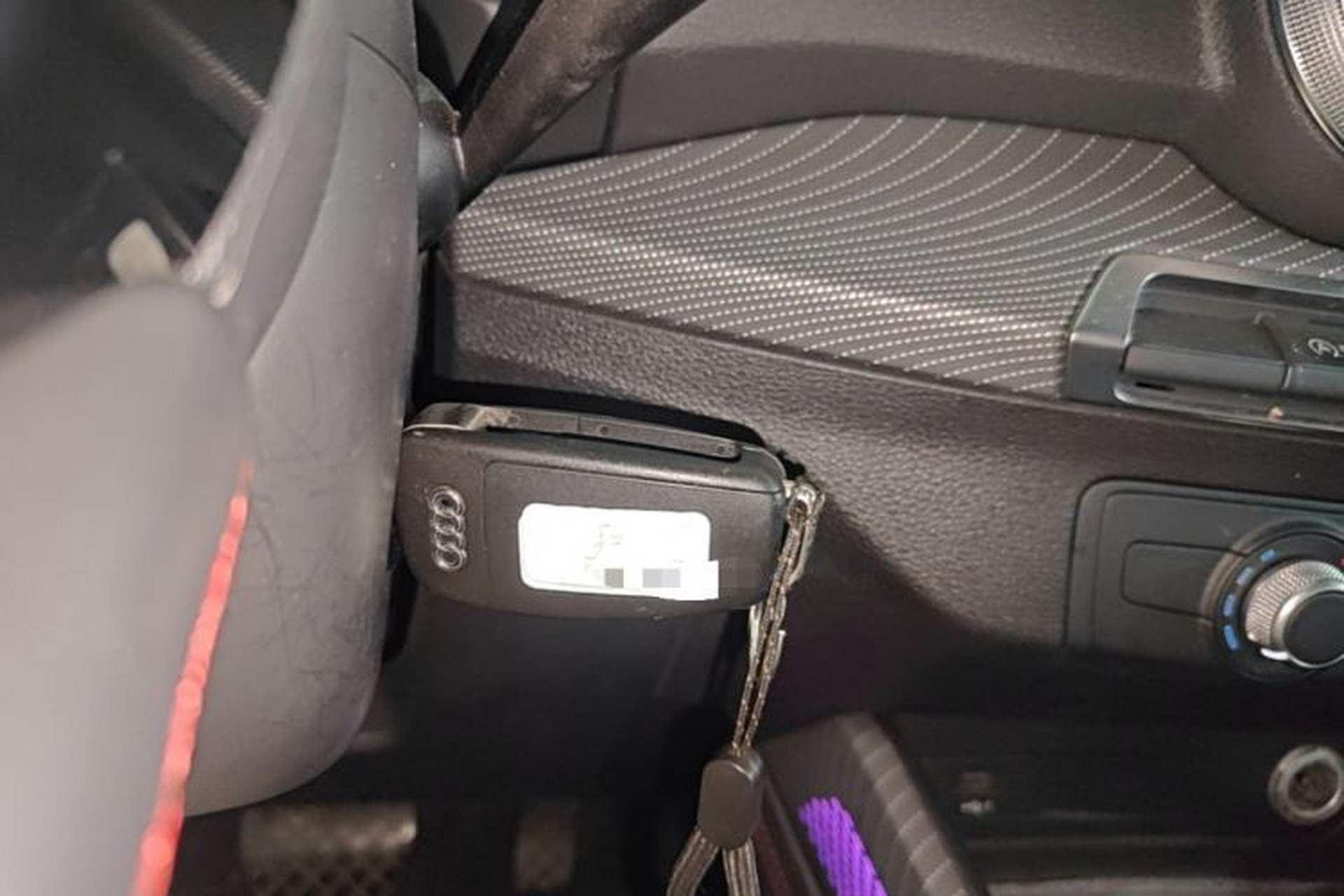 Used Audi Q2L 2022 35 TFSI Progressive Dynamic Edition Vehicle Key