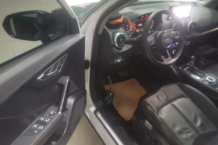Used Audi Q2L 2022 35 TFSI Luxury Prestige Edition Driver Seat