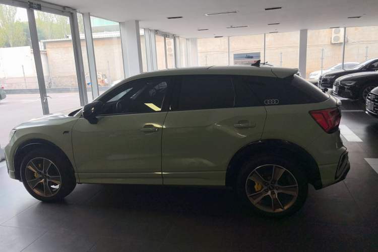 Used Audi Q2L 2022 35 TFSI Fashion Dynamic Model Exterior 5