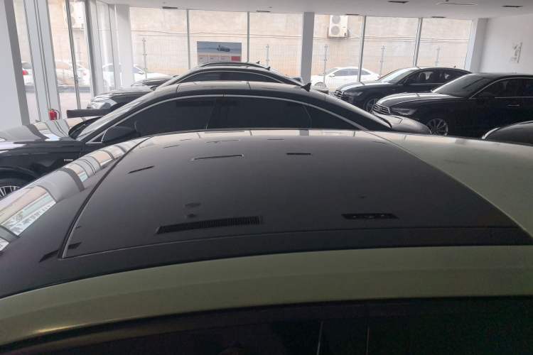 Used Audi Q2L 2022 35 TFSI Fashion Dynamic Model Roof