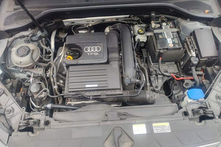 Used Audi Q2L 2022 35 TFSI Fashion Dynamic Model Engine Bay