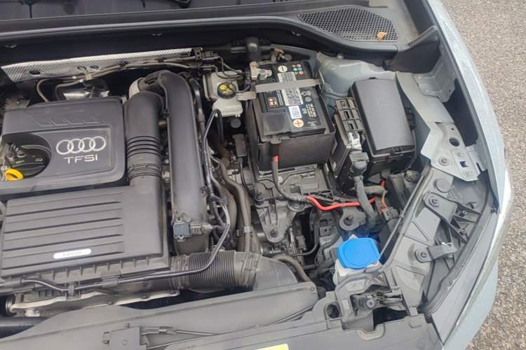 Used Audi Q2L 2022 35 TFSI Fashion Dynamic Model Engine Bay Left