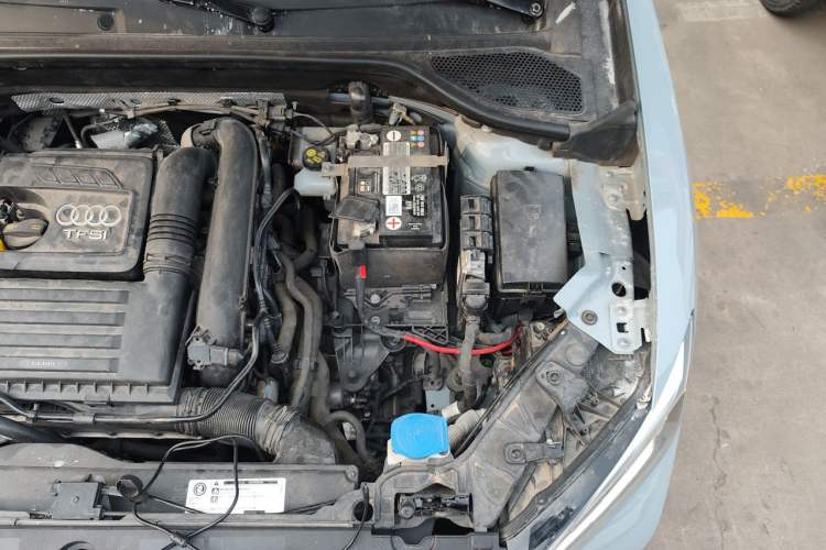 Used Audi Q2L 2022 35 TFSI Progressive Dynamic Edition Engine Bay Left