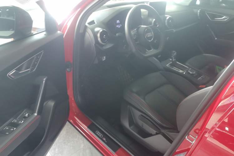 Used Audi Q2L 2022 35 TFSI Progressive Dynamic Edition Driver Seat