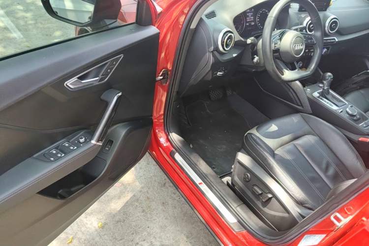 Used Audi Q2L 2022 35 TFSI Fashion Dynamic Model Driver Seat