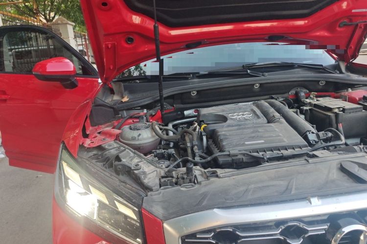 Used Audi Q2L 2022 35 TFSI Advanced Style Edition Engine Bay Right