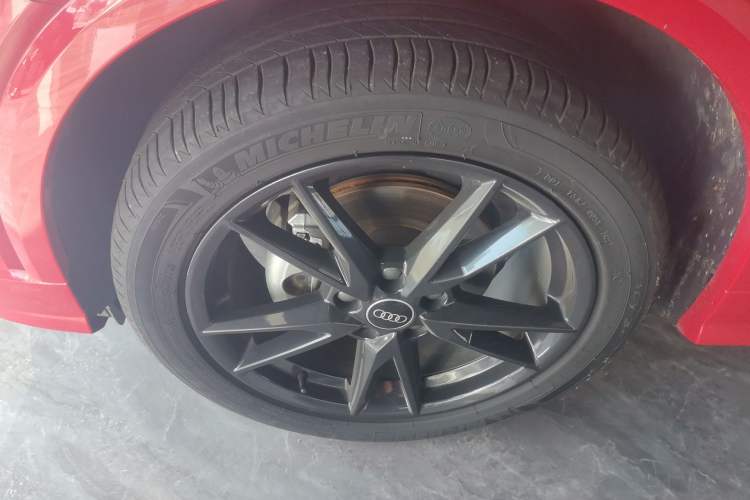 Used Audi Q2L 2022 35 TFSI Progressive Dynamic Edition Exterior 3