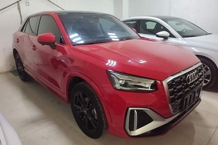 Used Audi Q2L 2022 35 TFSI Progressive Dynamic Edition Front Right 45 Deg