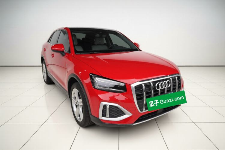 Used Audi Q2L 2022 35 TFSI Advanced Style Edition Front Right 45 Deg
