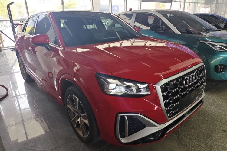 Used Audi Q2L 2022 35 TFSI Fashion Dynamic Model Front Right 45 Deg