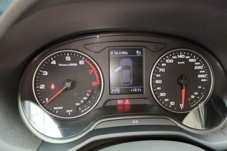 Used Audi Q2L 2022 35 TFSI Fashionable and Elegant Model Instrument Cluster