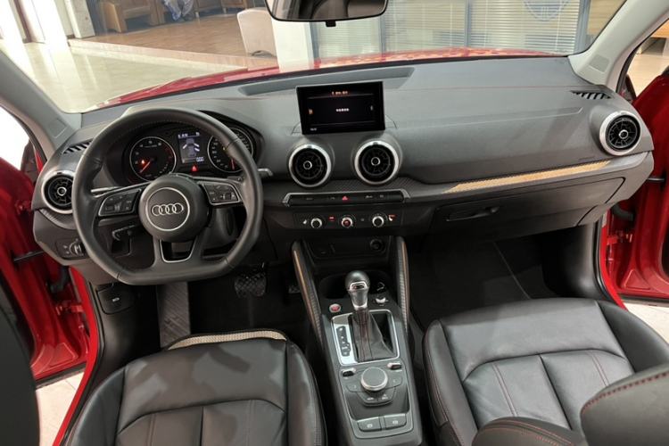 Used Audi Q2L 2022 35 TFSI Progressive Dynamic Edition Interior 1