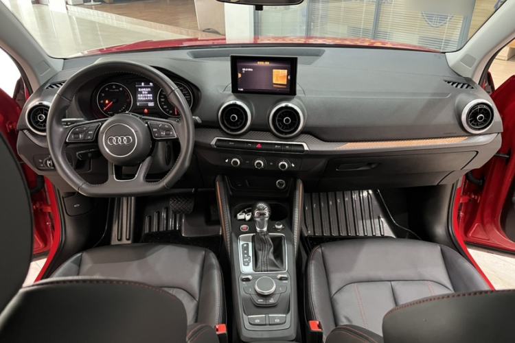 Used Audi Q2L 2022 35 TFSI Progressive Dynamic Edition Interior 1
