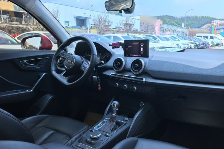 Used Audi Q2L 2022 35 TFSI Progressive Dynamic Edition Interior 3