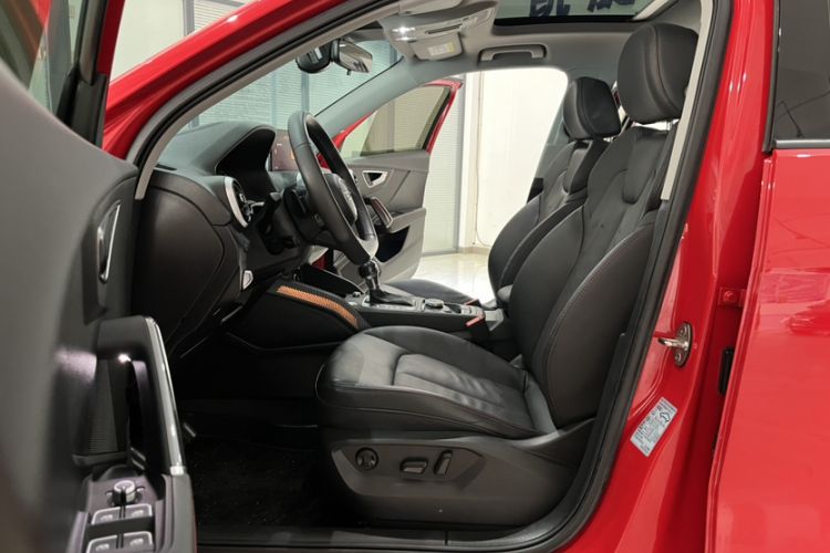 Used Audi Q2L 2022 35 TFSI Progressive Dynamic Edition Interior 5