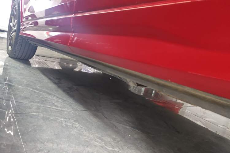 Used Audi Q2L 2022 35 TFSI Fashion Dynamic Model Left Side Sill