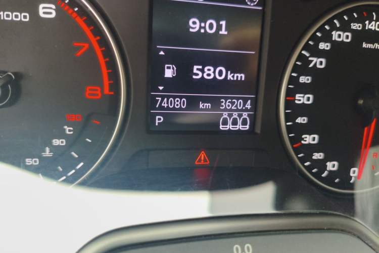Used Audi Q2L 2022 35 TFSI Advanced Style Edition Odometer Close Up