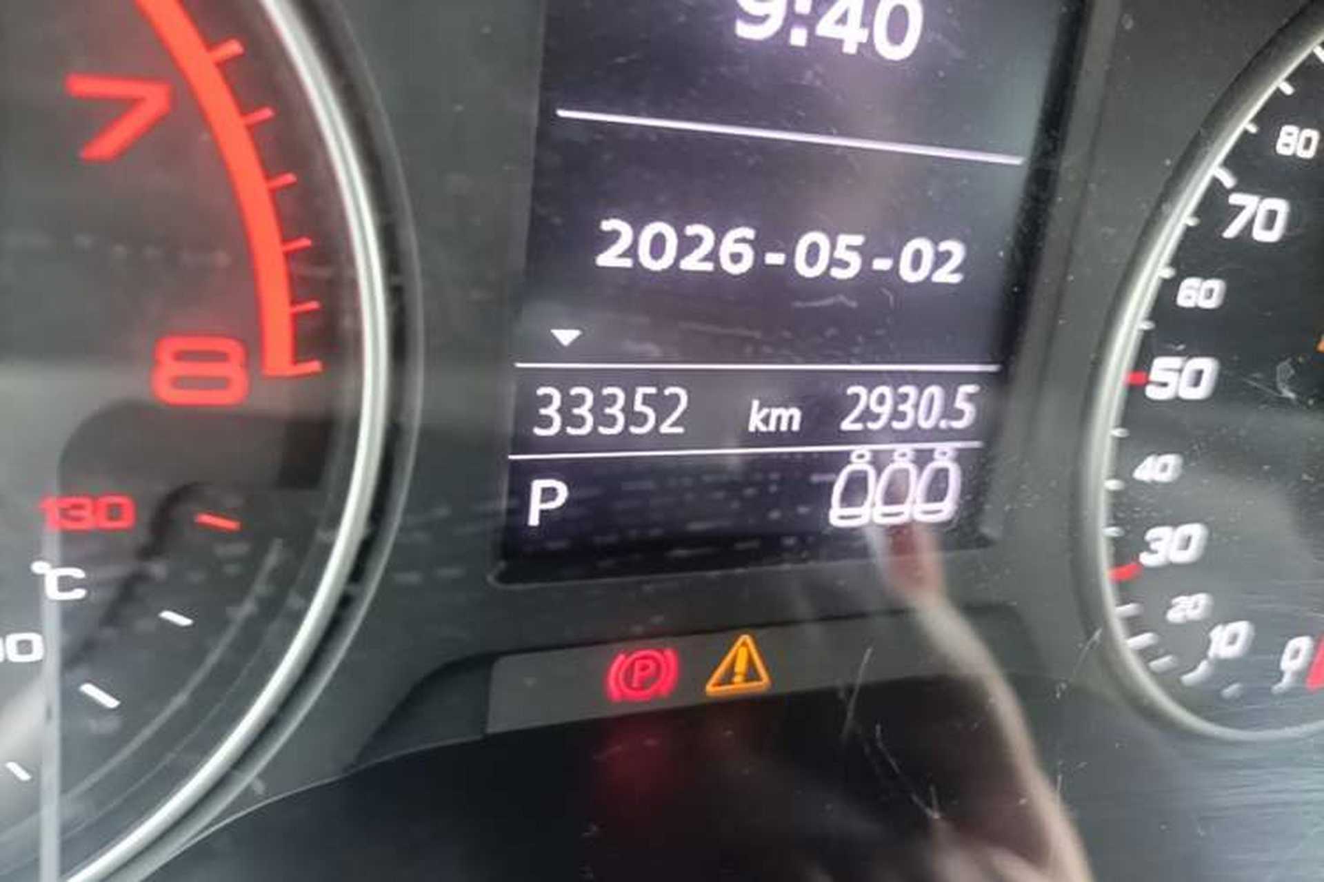 Used Audi Q2L 2022 35 TFSI Progressive Dynamic Edition Odometer Close Up