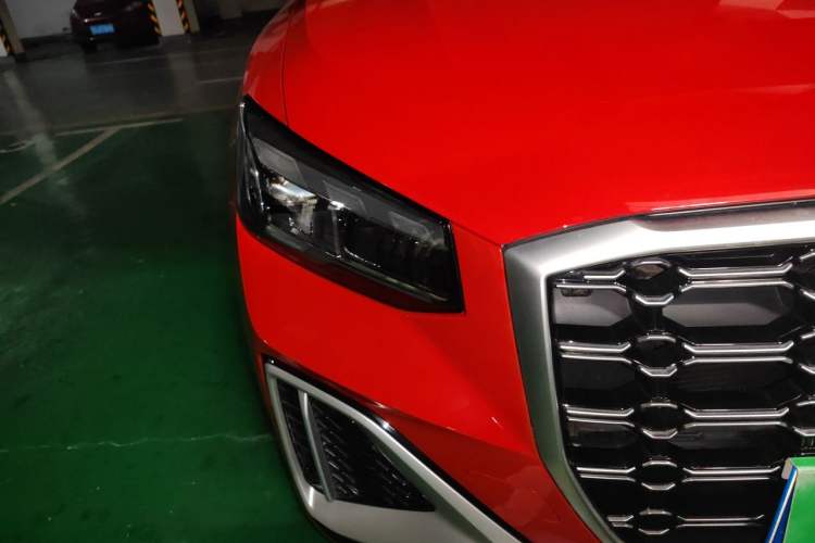 Used Audi Q2L 2022 35 TFSI Fashion Dynamic Model Right Front Headlight