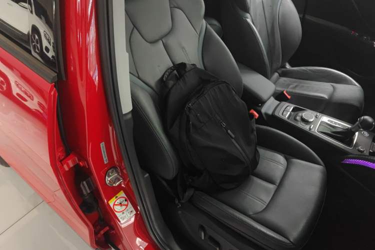 Used Audi Q2L 2022 35 TFSI Fashionable and Elegant Model Right Front Seat