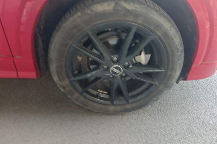 Used Audi Q2L 2022 35 TFSI Advanced Style Edition Right Front Wheel Hub