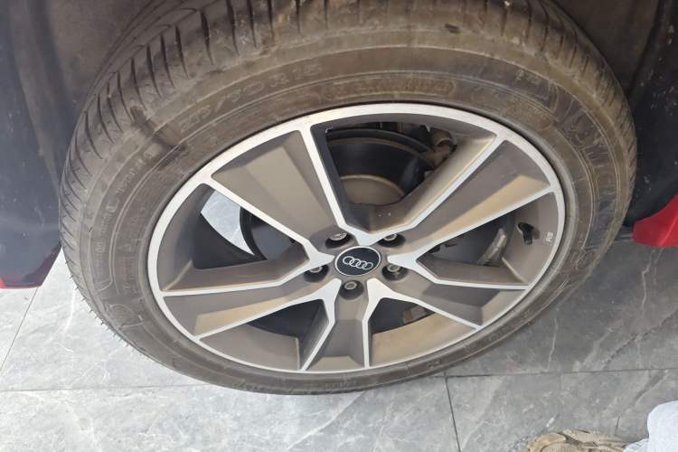Used Audi Q2L 2022 35 TFSI Fashion Dynamic Model Right Rear Wheel Hub