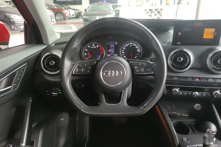 Used Audi Q2L 2022 35 TFSI Fashion Dynamic Model Steering Wheel