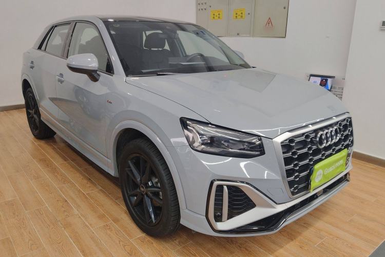 Used Audi Q2L 2022 35 TFSI Progressive Dynamic Edition Front Right 45 Deg