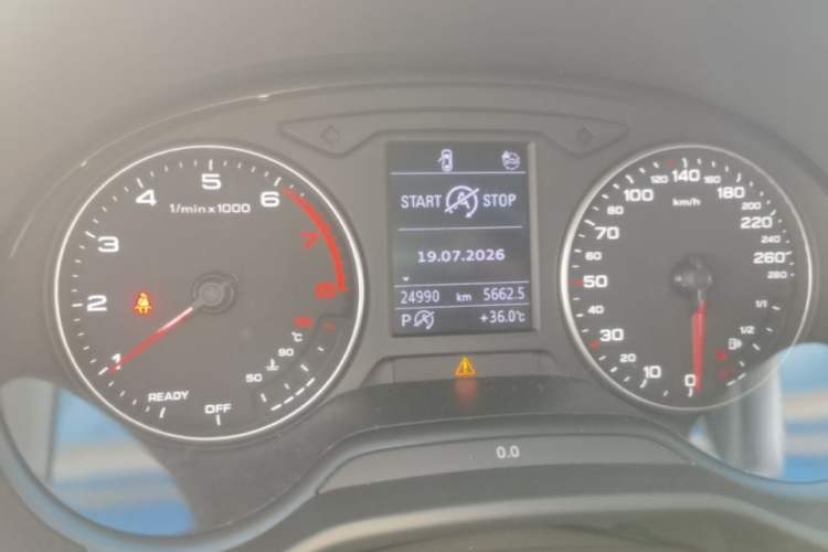 Used Audi Q2L 2022 35 TFSI Fashionable and Elegant Model Instrument Cluster