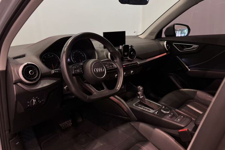 Used Audi Q2L 2022 35 TFSI Progressive Dynamic Edition Interior 3