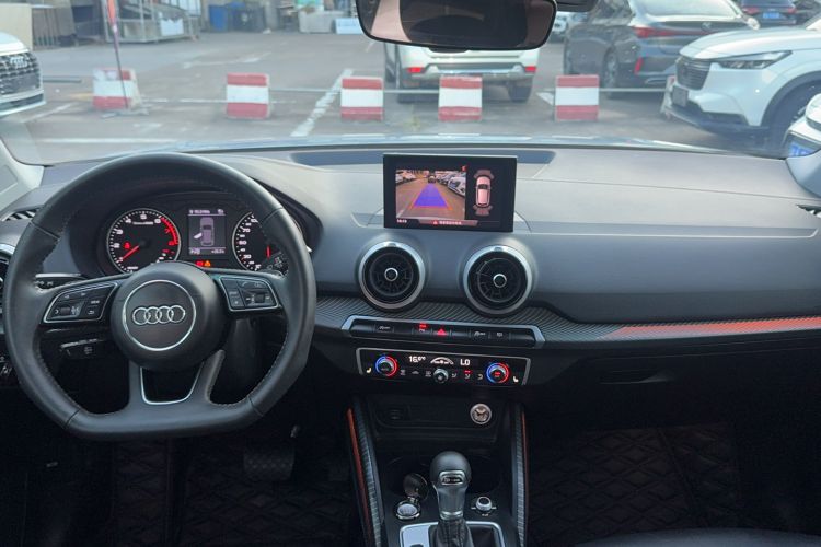 Used Audi Q2L 2022 35 TFSI Fashion Dynamic Model Interior 3