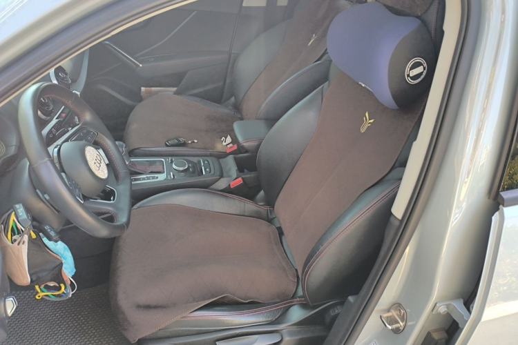 Used Audi Q2L 2022 35 TFSI Progressive Dynamic Edition Left Front Seat